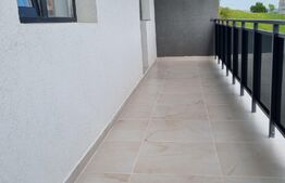 Apartament 3 camere, 52mp, terasa 25mp, parcare, zona Terra