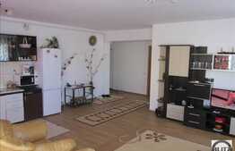 De vanzare 2 camere, 59 mp, 2 balcoane, etaj intermediar, zona Florilor!