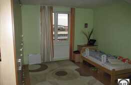 2 camere, semidecomandat, 56.50 mp, balcon, izolat termic, zona strazii Oasului!