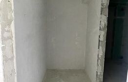 Apartament 3 camere, 76mp, garaj, zona Regal 