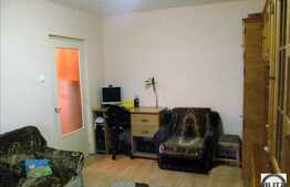 1 camera, decomandat, 24 mp, balcon, parcare, etaj intermediar,zona Bd-ul Muncii