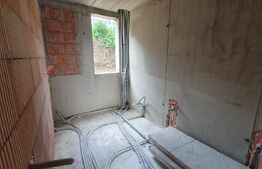 Duplex Select Europa, priveliste superba, 180 mp utili, 230 mp teren, 60mp terase, 140 mp demisol, semifinisat