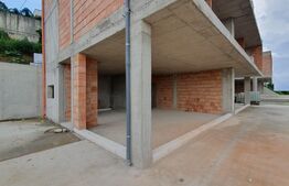 Duplex Select Europa, priveliste superba, 180 mp utili, 230 mp teren, 60mp terase, 140 mp demisol, semifinisat