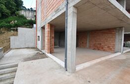 Duplex Select Europa, priveliste superba, 180 mp utili, 230 mp teren, 60mp terase, 140 mp demisol, semifinisat