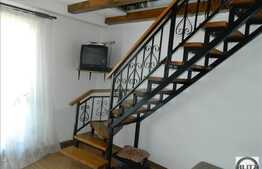 Vanzare 1 camera, decomandat, 40 mp utili + POD, balcon, zona Florilor!