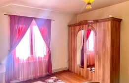 Apartament spatios cu 2 camere decomandate la casa, 80 mp, zona strazii Iasomiei, zona Auchan, Iris