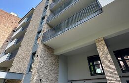 Apartament 2 camere, decomandat, terasa 18 mp, zona Semicentrala