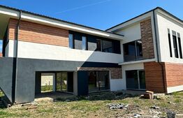 Vilă 5 camere, 247mp utili, teren 1000 mp, Sălicea