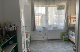 Apartament 3 camere, 80mp, etaj intermediar, parcare, zona Petrom