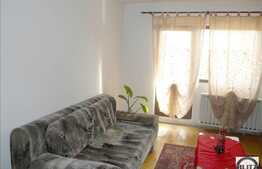 Apartament 3 camere decomandat in zona strazii Parang