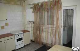 Vanzare 2 camere, decomandat, 53.5 mp, 1 balcon inchis, zona Iulius Mall!