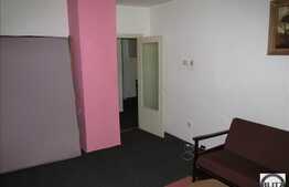 Vanzare 2 camere, decomandat, 53.5 mp, 1 balcon inchis, zona Iulius Mall!