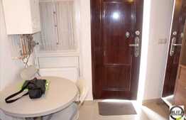 2 camere, scara interioara, AC, mobilat modern, Zona P-ta Muzeului