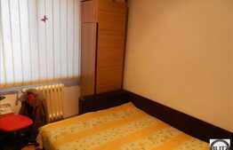 3 camere, 38 mp, etaj intermediar, izolat termic, zona strazii C-tin Brancoveanu