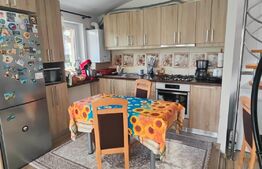 Apartament 3 camere, 110mp, parcare, zona Vivo