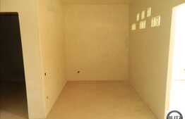 1 camera, 41 mp, semifinisat, posibilitate RATE la constructor! Zona linistita!