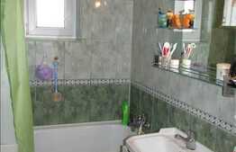 Vanzare 2 camere, 50 mp, decomandat, zona strazii Fabricii de Zahar! Garaj!