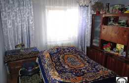 Vanzare 2 camere, 50 mp, decomandat, zona strazii Fabricii de Zahar! Garaj!