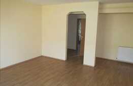 Mansarda inalta, 2 camere, 44.84 mp, balcon! Zona Plopilor! Garaj subteran!