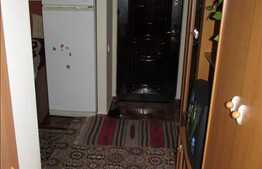 Vanzare 2 camere, decomandat, 50 mp, boxa, pozitionare E-V, zona Iulius Mall!