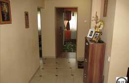 4 camere, 80 mp utili, decomandat, finisat modern, zona strazii Aurel Vlaicu!