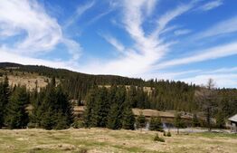 Maguri Racatau, langa cabana Blajoaia 