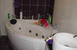 3 camere, 72 mp utili, 2 balcoane inchise, boxa, zona strazii Dionisie Roman!