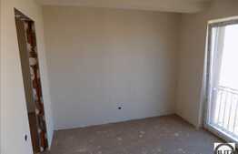 4 camere, 100 mp, decomandat, curte interioara, zona Iulius Mall!