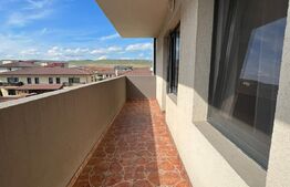 Apartament 3 camere, 68 mp, parcare, zona Terra 