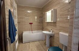 Apartament 3 camere, 68 mp, parcare, zona Terra 