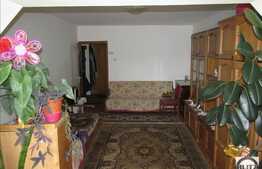 Vanzare 2 camere, 53 mp, decomandat, boxa, balcon inchis, zona strazii Tulcea!