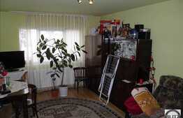 Vanzare 3 camere, decomandat, 70 mp, boxa, zona magazinului Lidl!