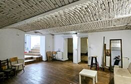 Casa, 5 camere, 235mp, zona centrala