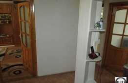 4 camere, 76 mp utili, decomandat, boxa la subsol, zona strazii Teleorman!