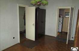 Apartament 2 camere, 50 mp utili, etaj intermediar,decomandat, zona P-ta Abator!