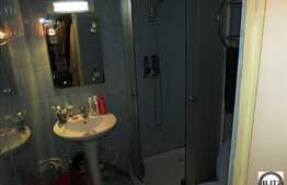 4 camere, decomandat, 80 mp, 2 balcoane, etaj intermediar,zona strazii Teleorman