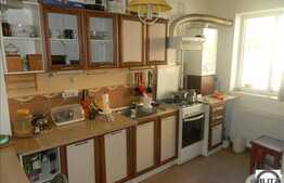 2 camere, 56 mp plus boxa la subsol, zona Florilor