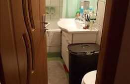 2 camere, 50,30 mp, etaj intermediar, balcon, boxa, zona strazii C-tin Brancusi!