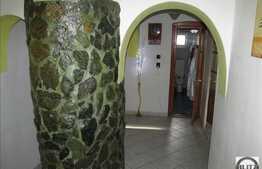 Apartament 3 camere, 65 mp, decomandat, garaj, zona strazii Aurel Vlaicu!