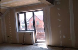 Casa 7 camere, 270mp, teren 500mp, Prejmer