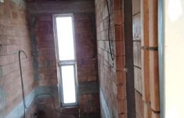 Casa 7 camere, 270mp, teren 500mp, Prejmer