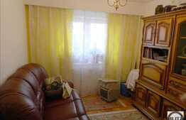 Apartament 3 camere, 65 mp utili, decomandat, zona strazii Intre Lacuri!