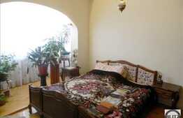 Apartament 3 camere, 65 mp utili, decomandat, zona strazii Intre Lacuri!