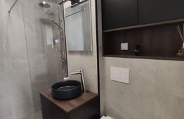 Apartement 3 camere, 70 mp utili, incalzire in pardoseala, lift, parcare, zona Teilor