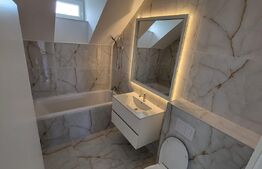 Apartament 3 camere, 81mp utili, 4 balcoane, CF, zona Vivo