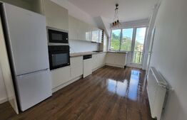 Apartament 3 camere, 81mp utili, 4 balcoane, CF, zona Vivo