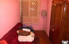 Vanzare apartament cu 2 camere , cota parte pod, zona Piata Mihai Viteazu