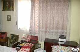 Vanzare apartament cu 2 camere , cota parte pod, zona Piata Mihai Viteazu