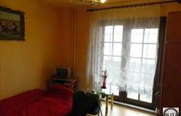 Vanzare 3 camere, 70 mp, parcare, 2 balcoane, boxa, zona strazii Aurel Vlaicu!