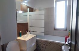 Apartament, 3 camere, 58 mp, loc de parcare, zona Terra